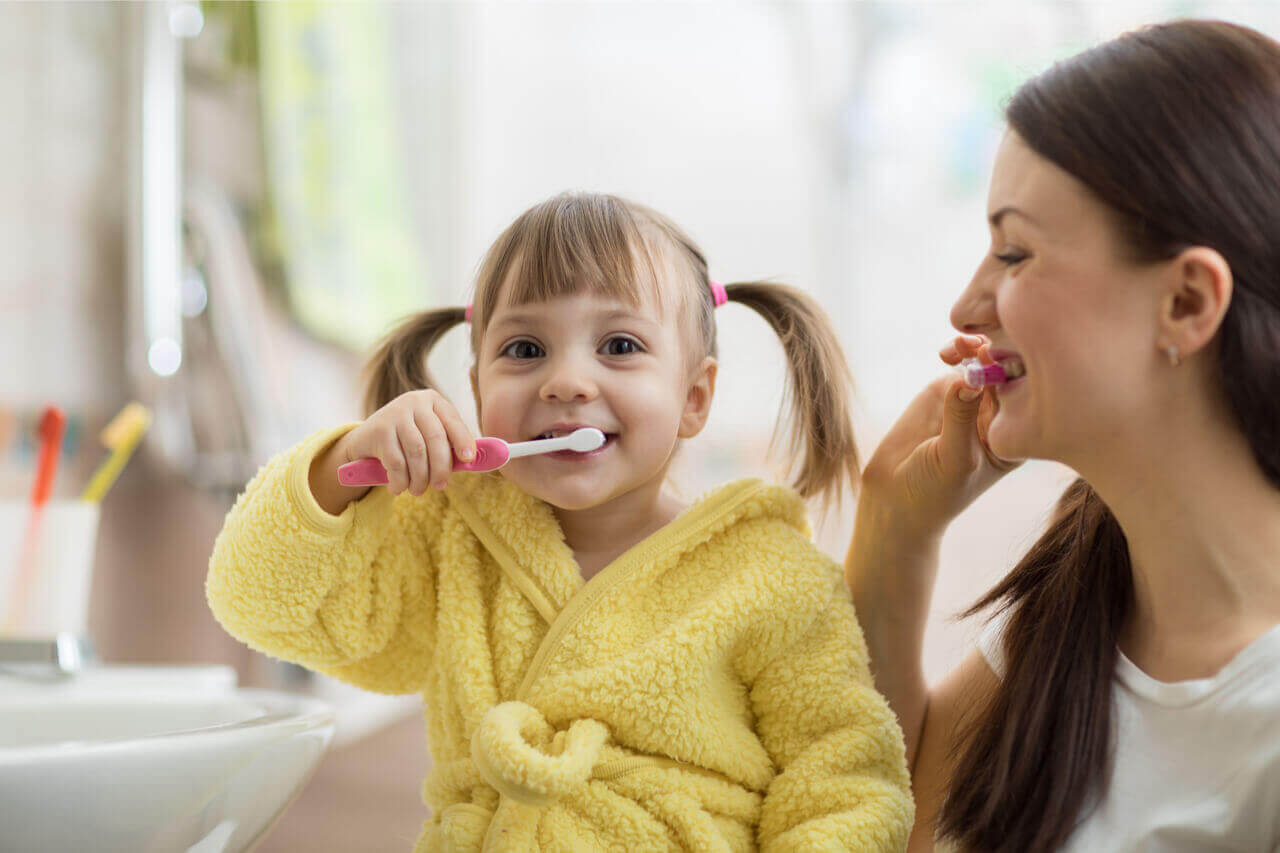 Want To Save Money? 5 Home Remedies For Cavities In Kids